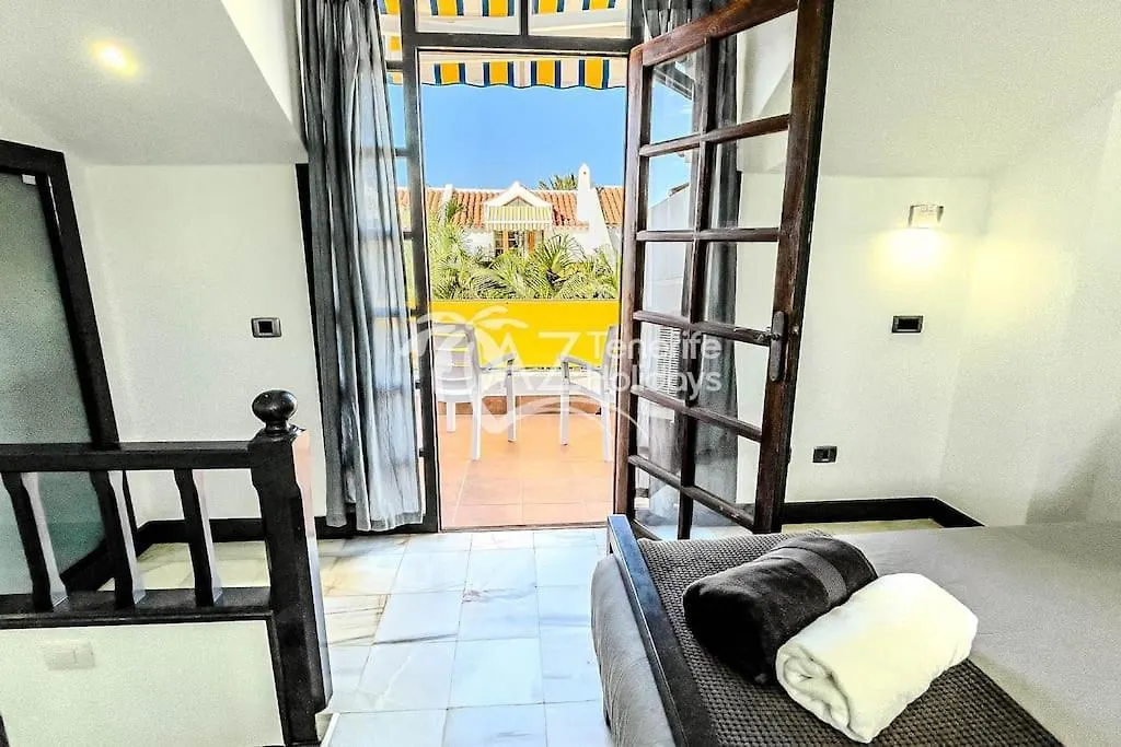Dom wakacyjny Fabulous Beach House In Las Americas Playa de las Americas  Hiszpania